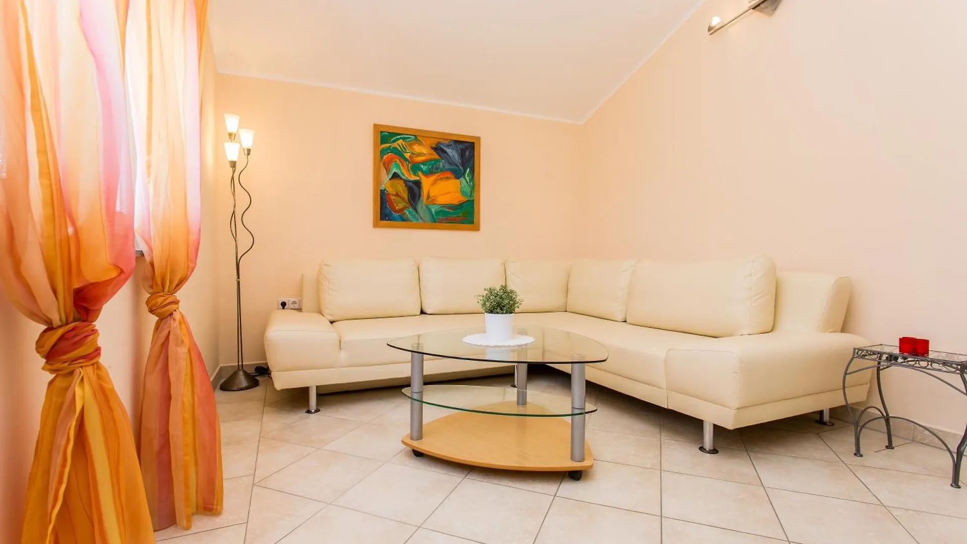 Apartment Apartmani Andreas Silo