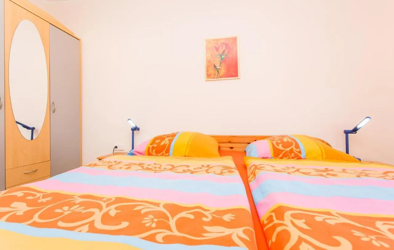 Apartment Apartmani Andreas Silo  Croatia